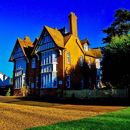 Gatwick Inn ฮอร์เลย์ ภายนอก รูปภาพ