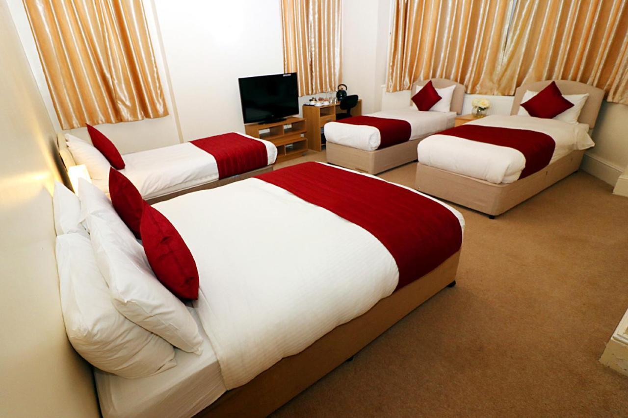 Gatwick Inn ฮอร์เลย์ ภายนอก รูปภาพ